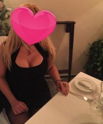 Анкета проститутки Мирослава - город Эсто-Алтай, 27 лет, №3940